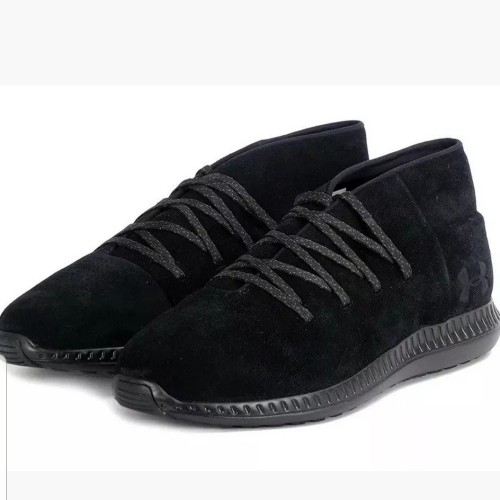 UA Men's Veloce Black Mid Suede Chukka Sneakers